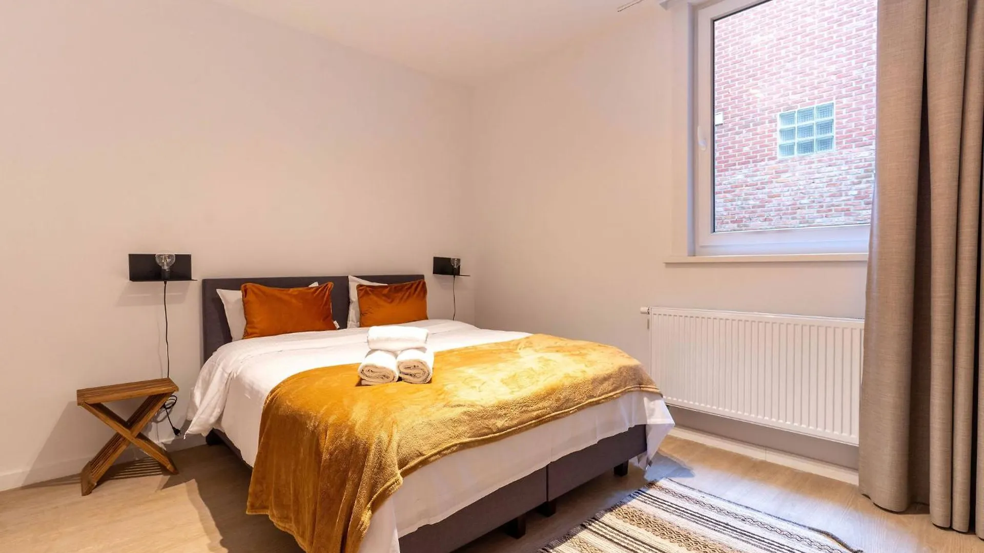 Inviting And Bright 7-Person Apartment In Antwerp 0*,  Belgium